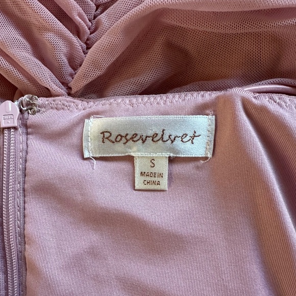 Pink body con midi dress - Picture 3 of 3